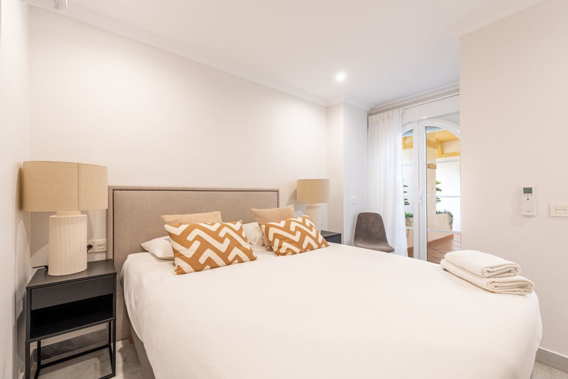 Resale - apartment - Marbella - Nueva Andalucía