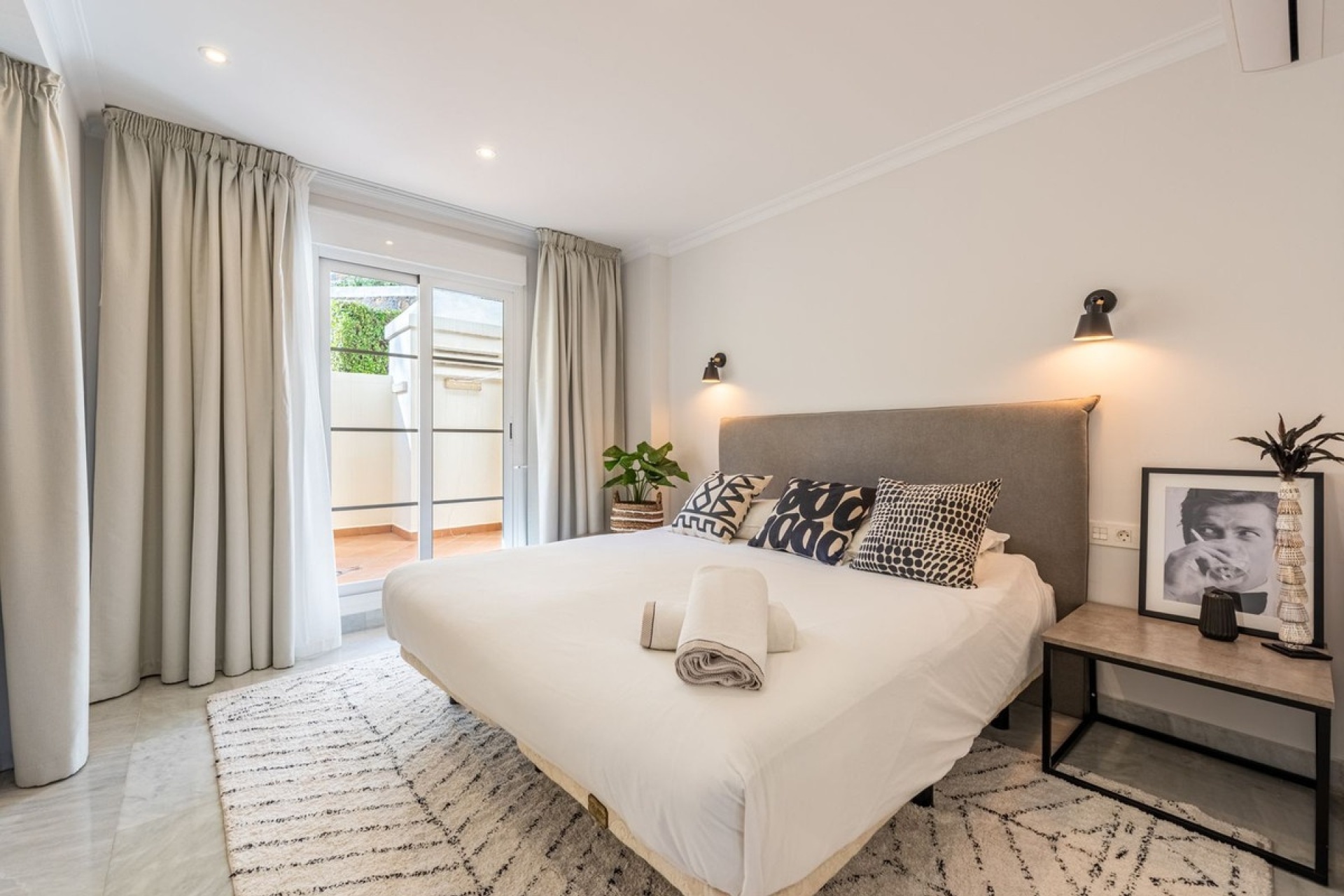Resale - apartment - Marbella - Nueva Andalucía