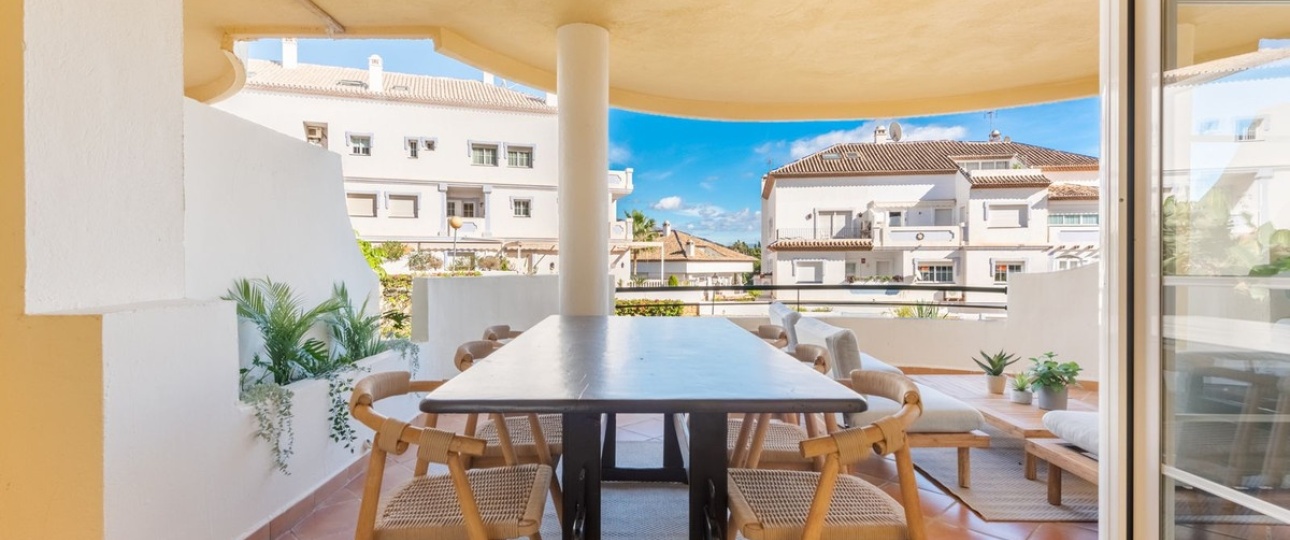 Resale - apartment - Marbella - Nueva Andalucía