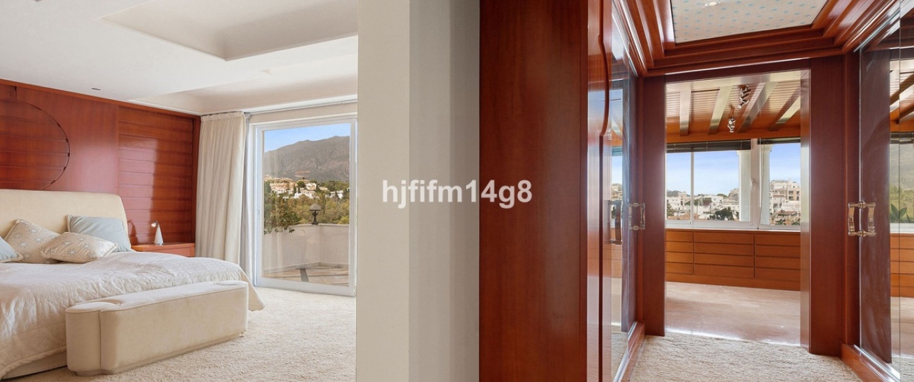 Resale - apartment - Marbella - Nueva Andalucía