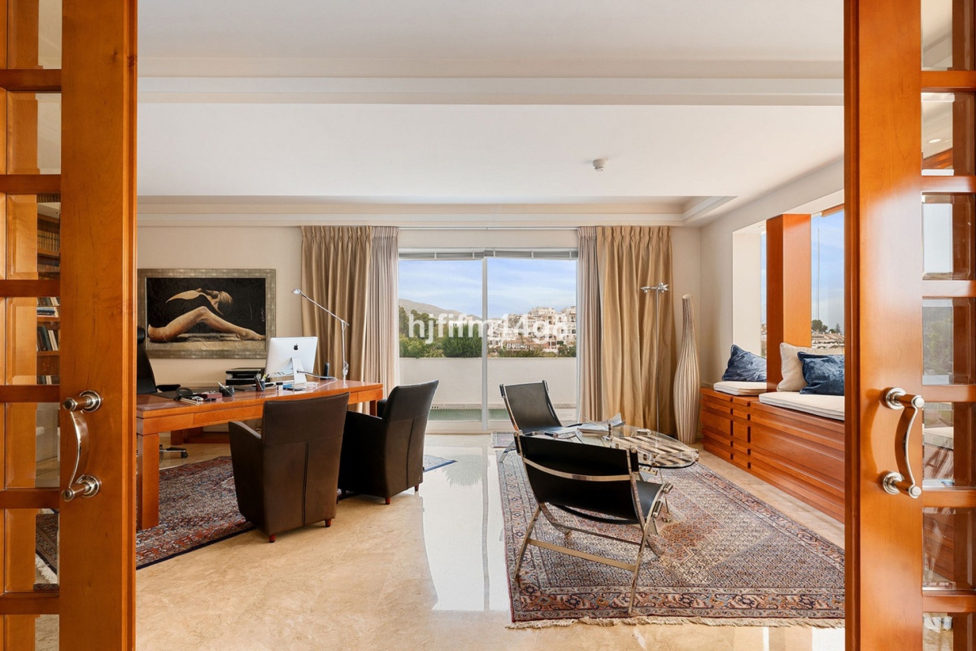 Resale - apartment - Marbella - Nueva Andalucía