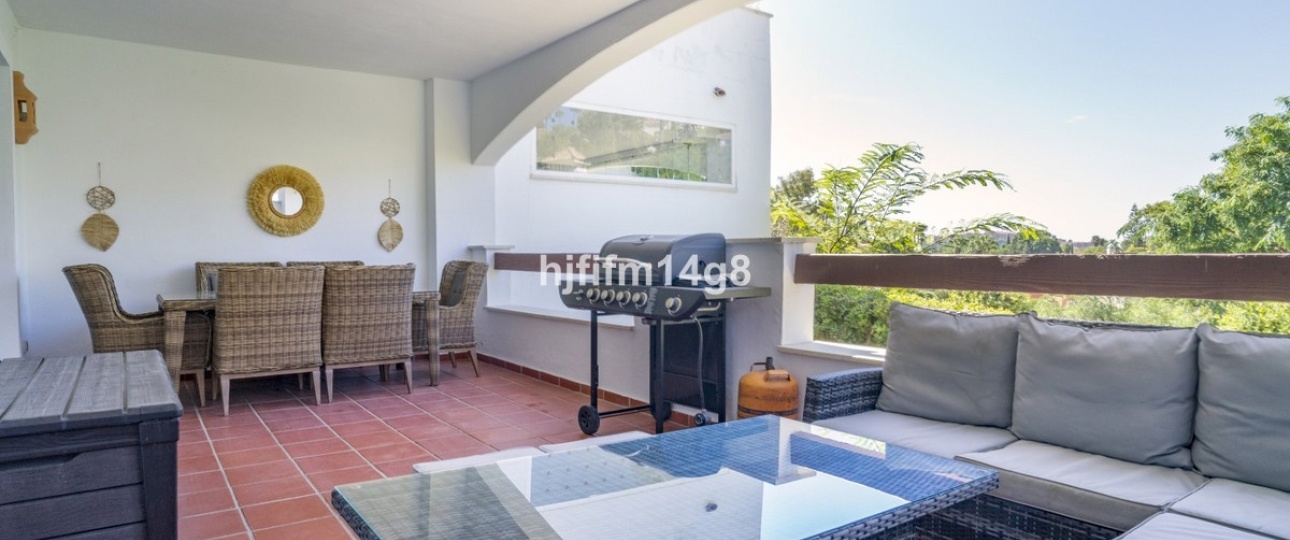 Resale - apartment - Marbella - Nueva Andalucía