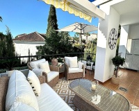 Resale - apartment - Marbella - Nueva Andalucía