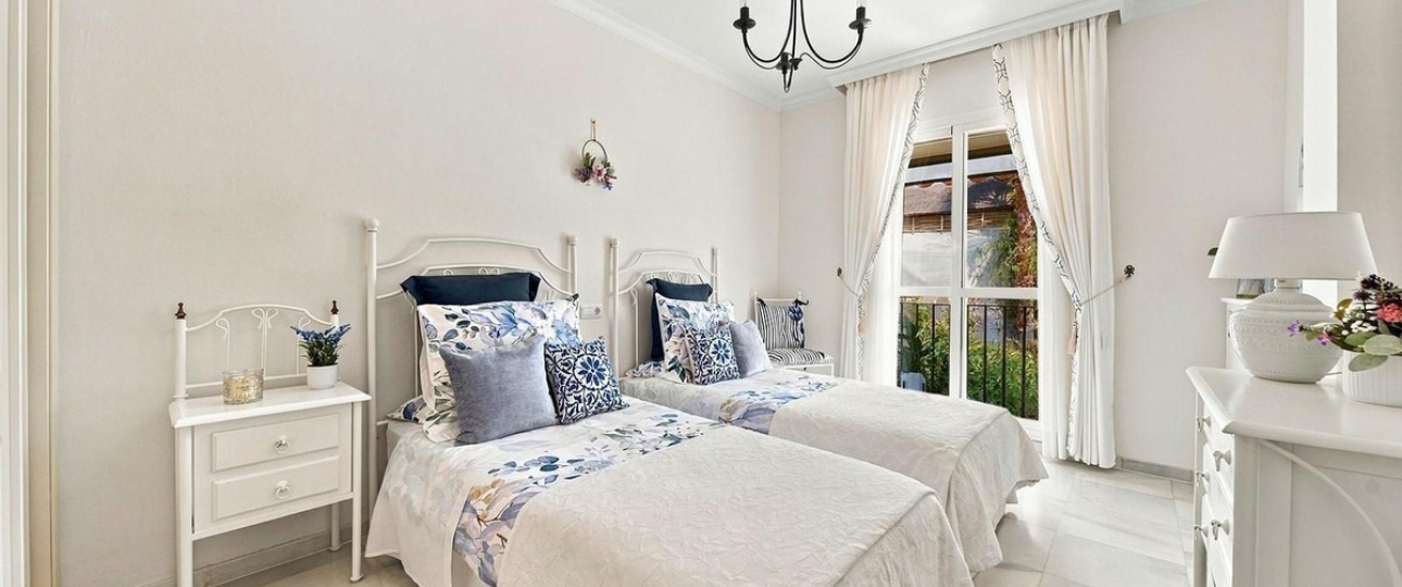 Resale - apartment - Marbella - Nueva Andalucía