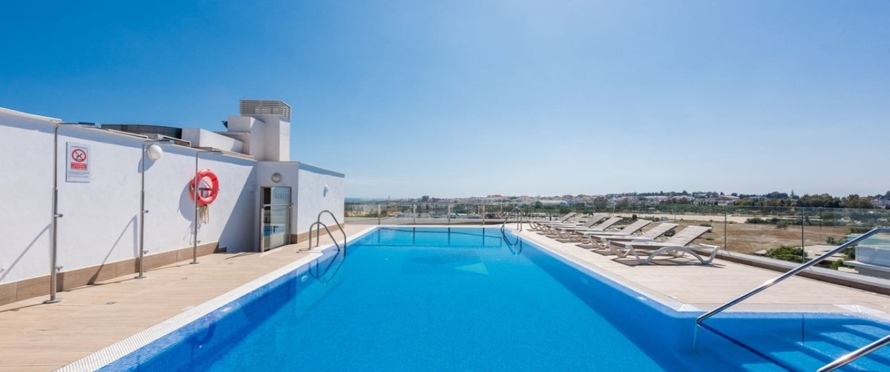 Resale - apartment - Marbella - Nueva Andalucía