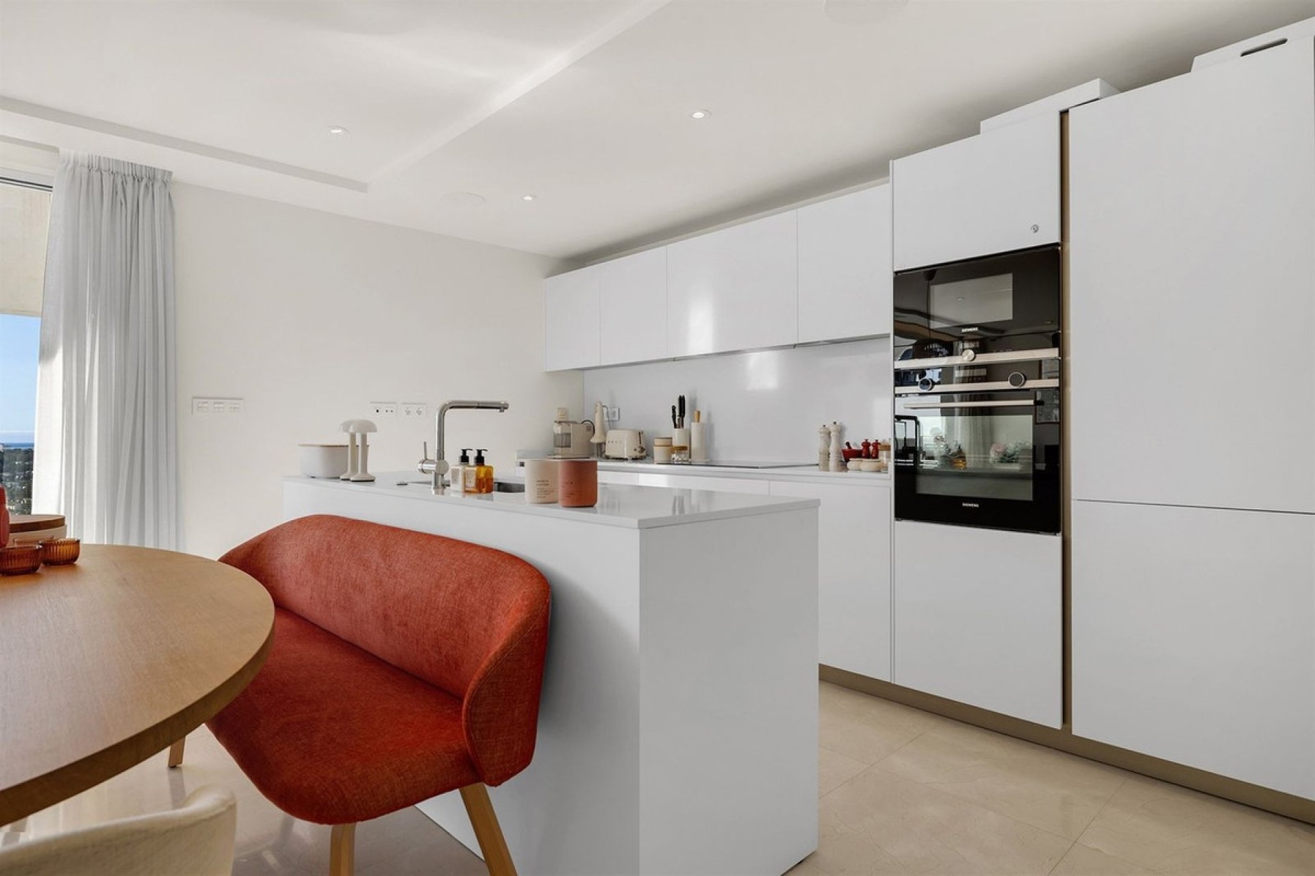 Resale - apartment - Marbella - Nueva Andalucía