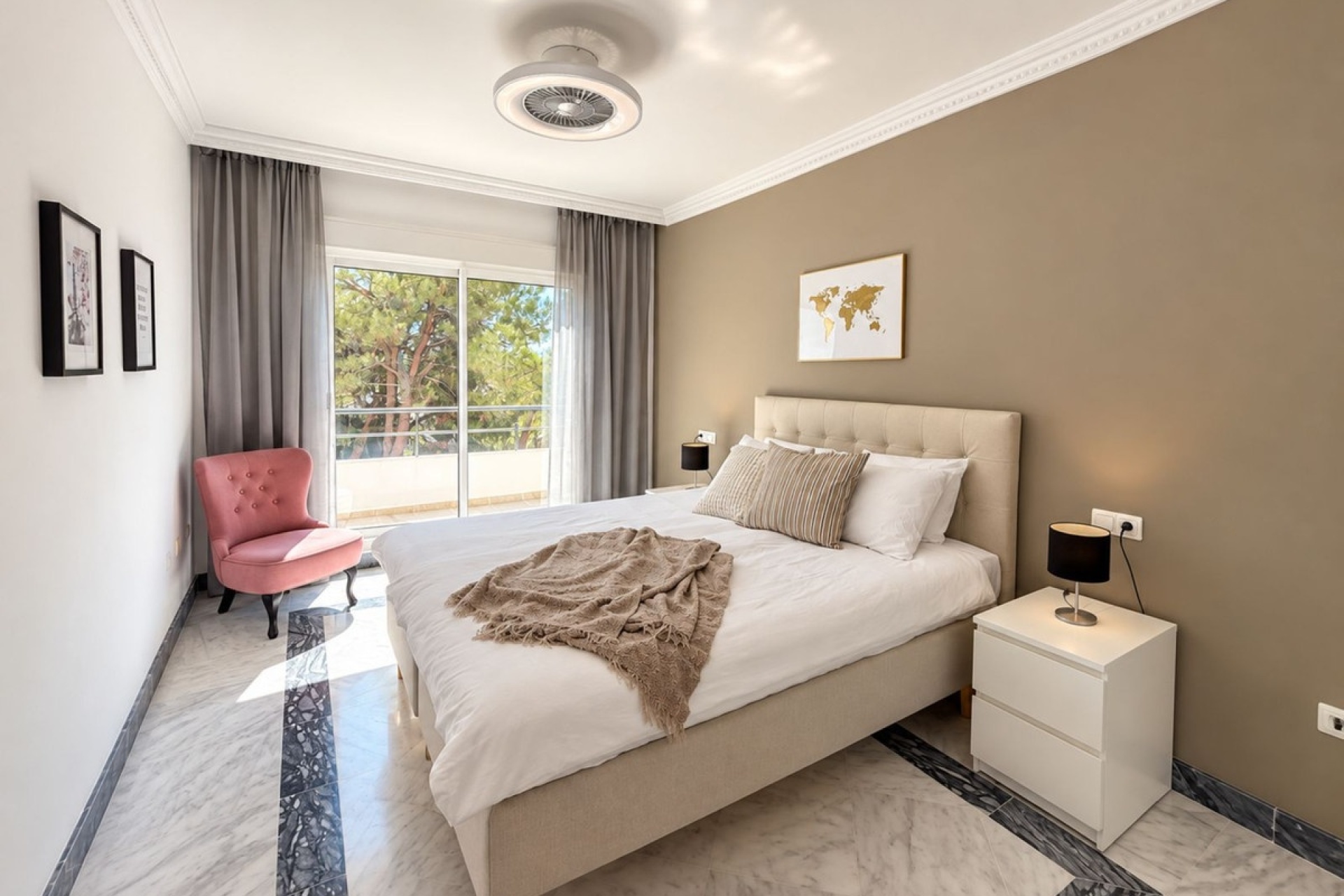 Resale - apartment - Marbella - Nueva Andalucía