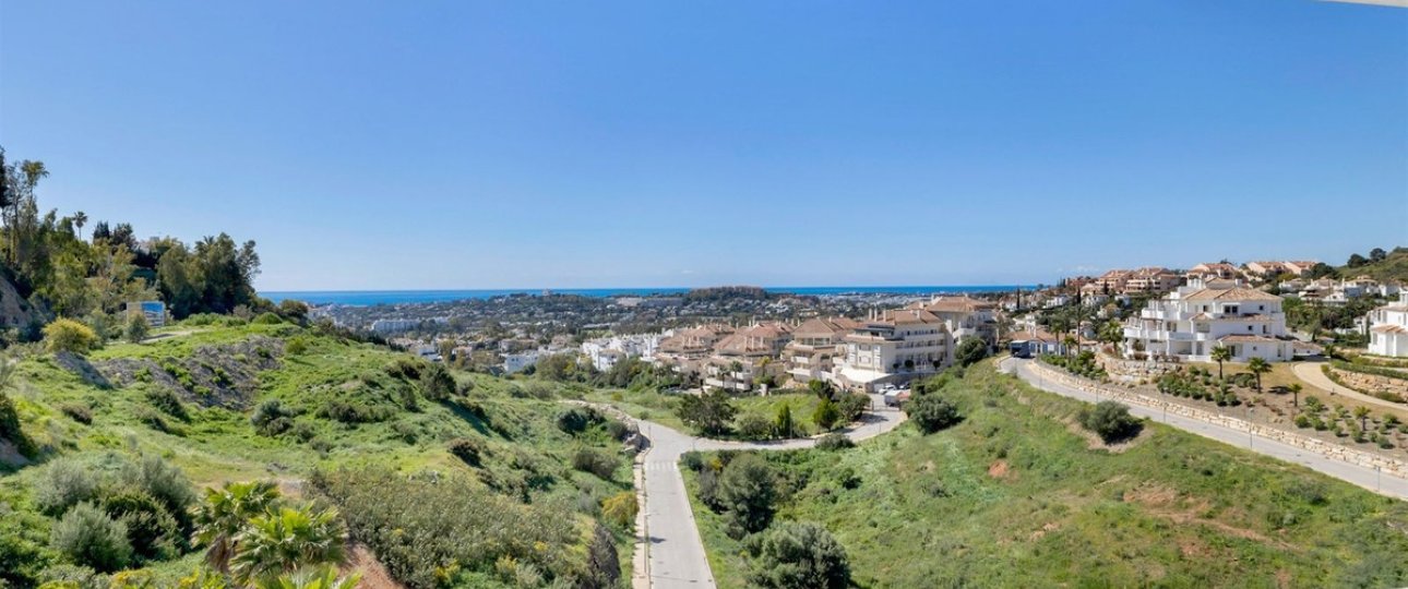 Resale - apartment - Marbella - Nueva Andalucía