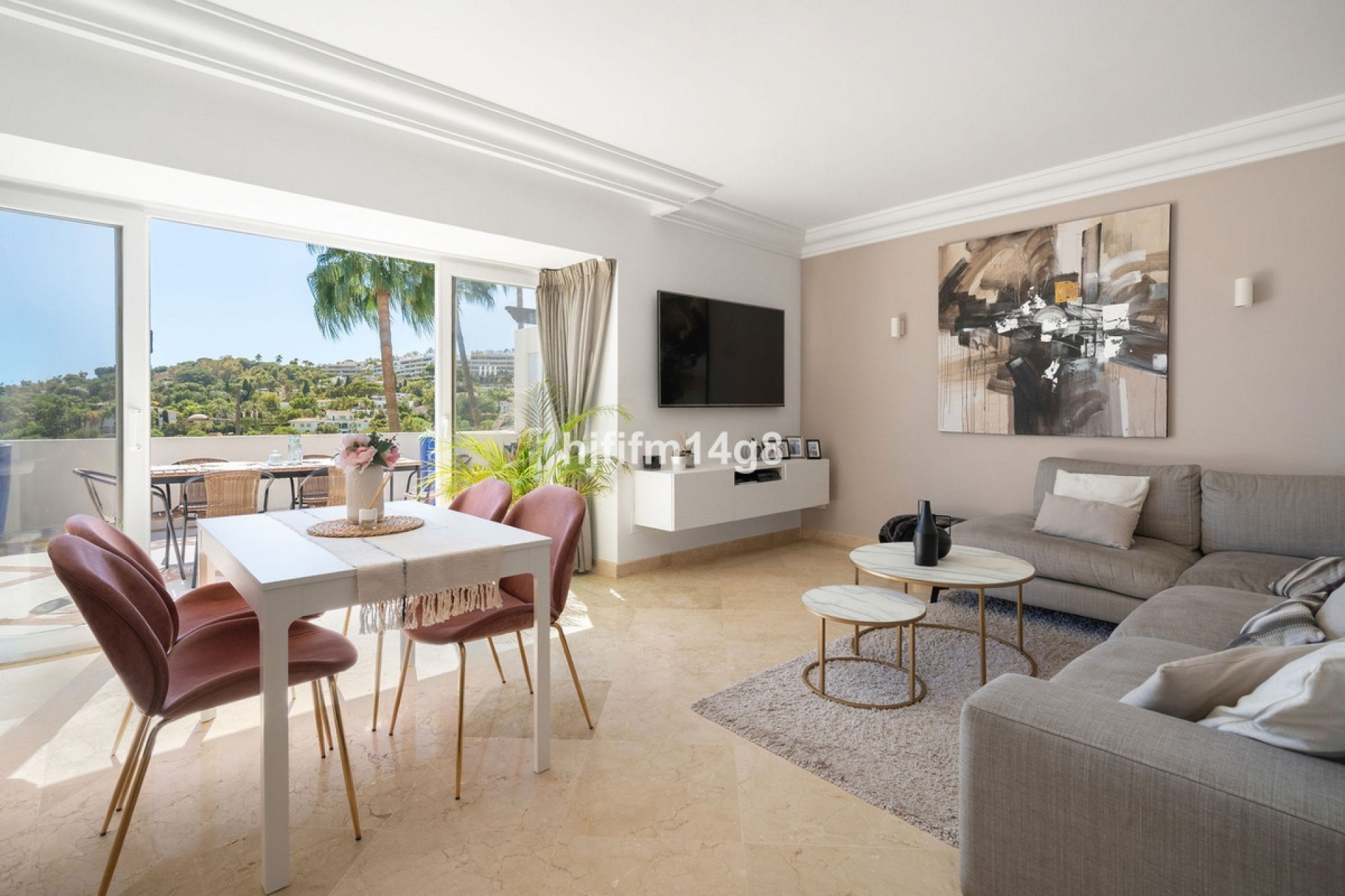 Resale - apartment - Marbella - Nueva Andalucía