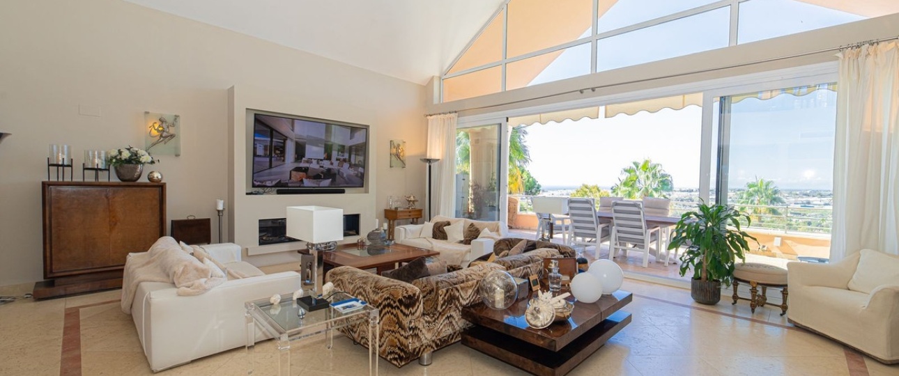 Resale - apartment - Marbella - Nueva Andalucía