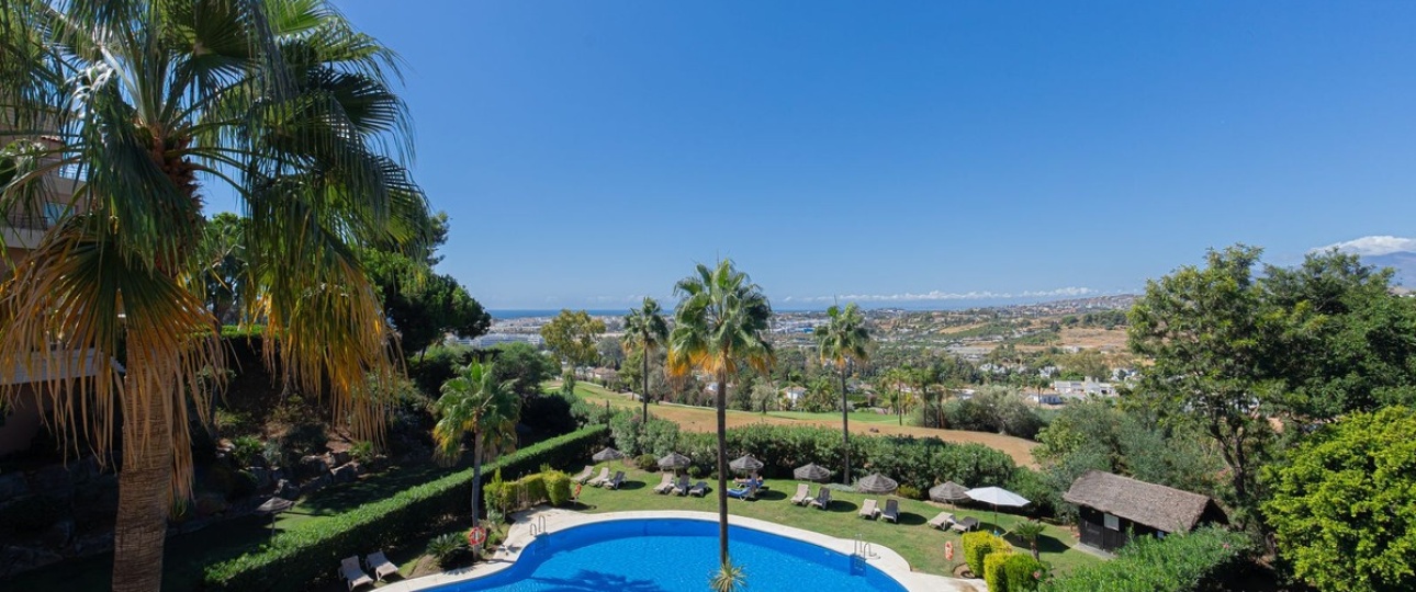 Resale - apartment - Marbella - Nueva Andalucía