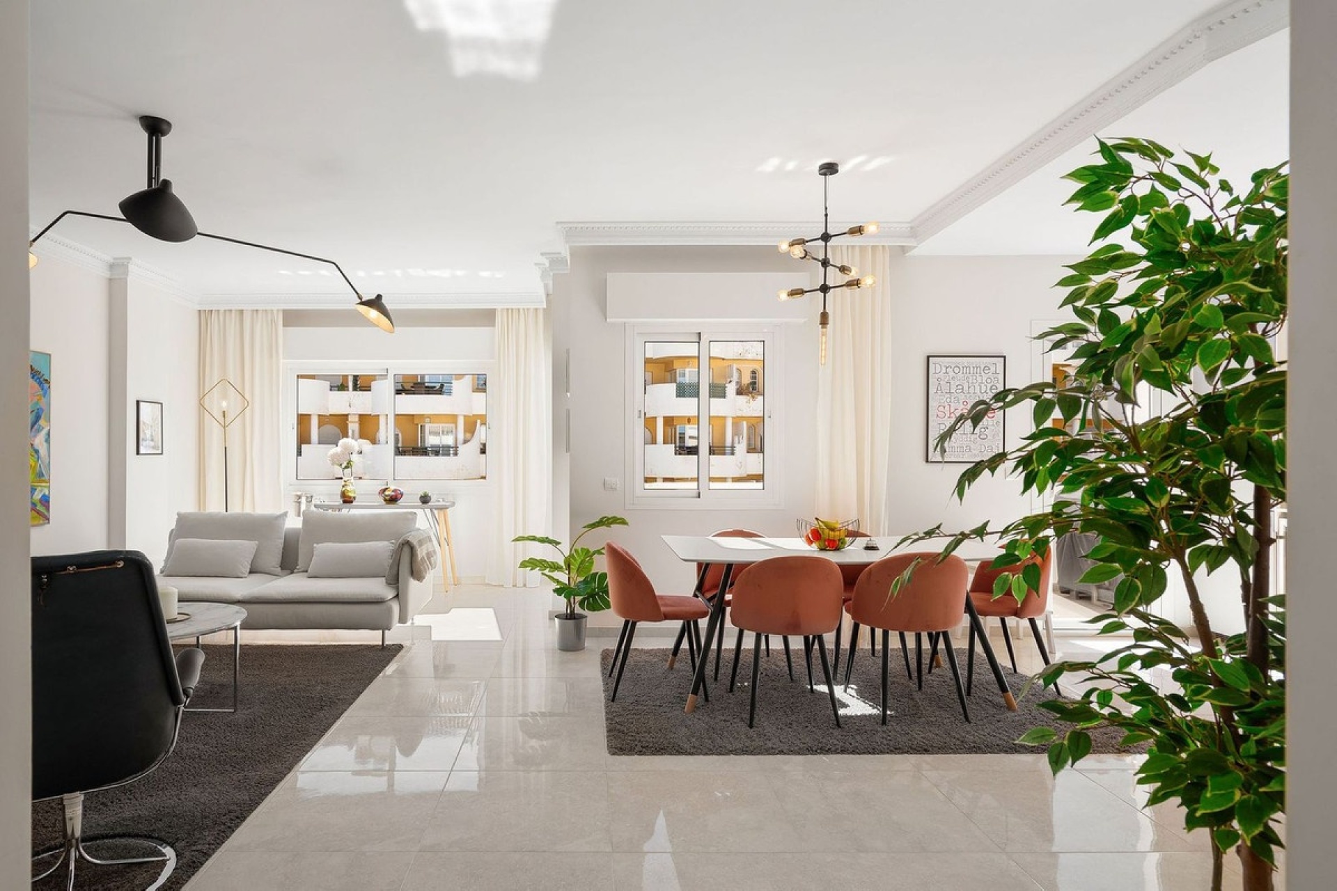 Resale - apartment - Marbella - Nueva Andalucía