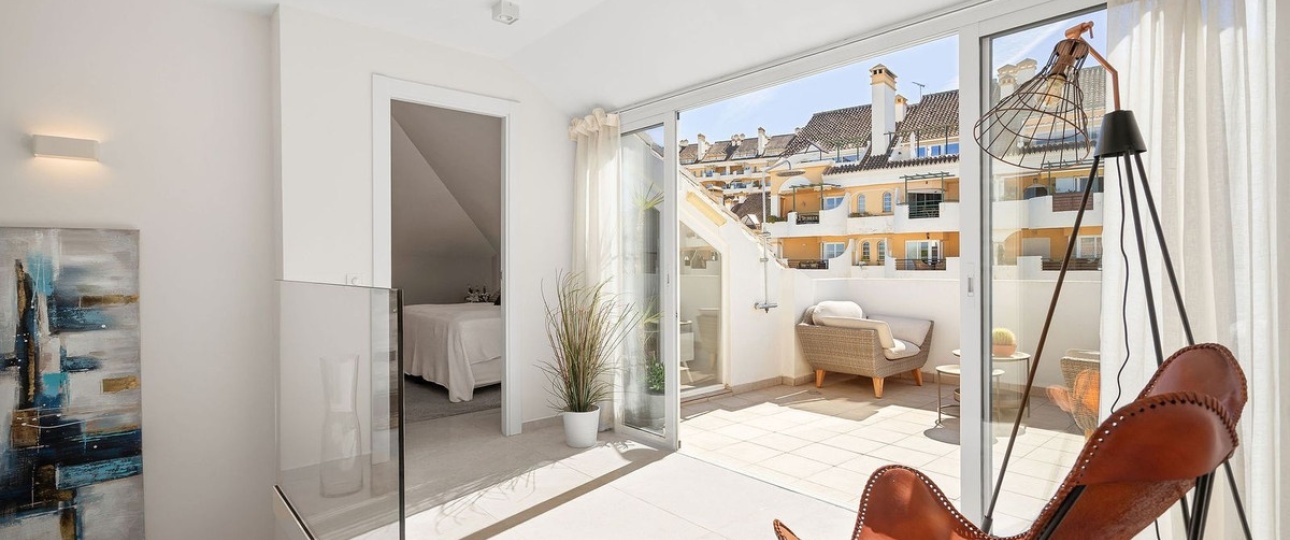 Resale - apartment - Marbella - Nueva Andalucía