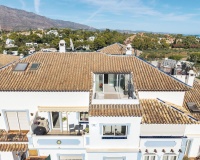 Resale - apartment - Marbella - Nueva Andalucía