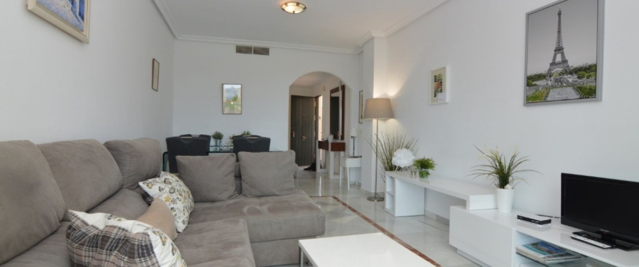 Resale - apartment - Marbella - Nueva Andalucía