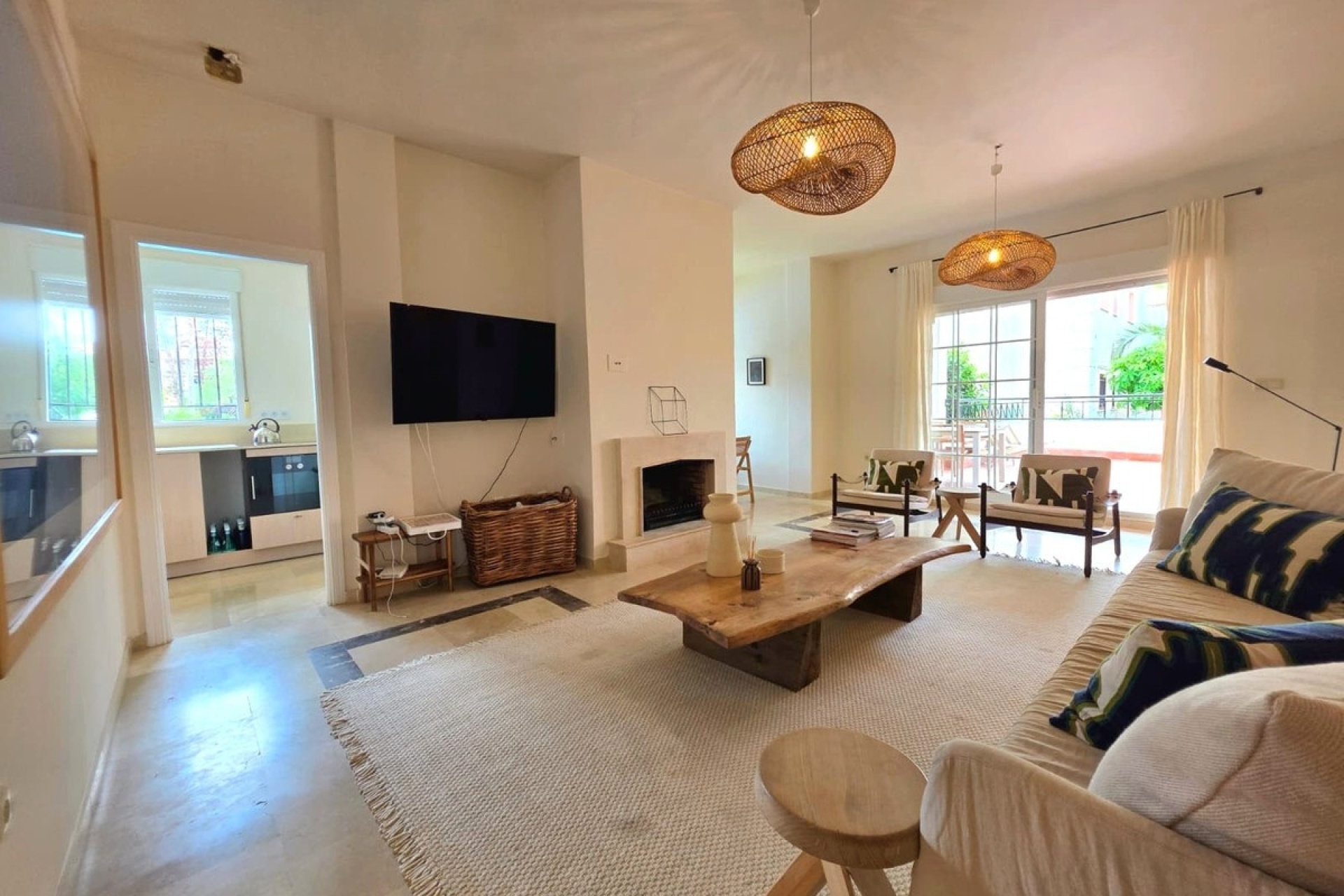 Resale - apartment - Marbella - Nueva Andalucía