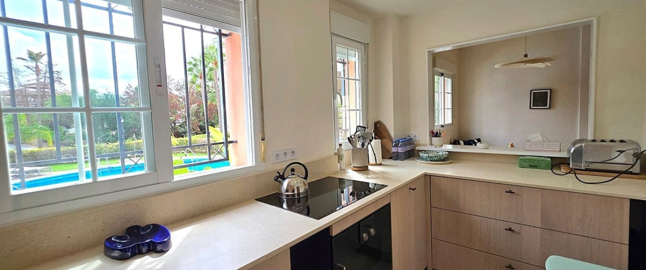 Resale - apartment - Marbella - Nueva Andalucía