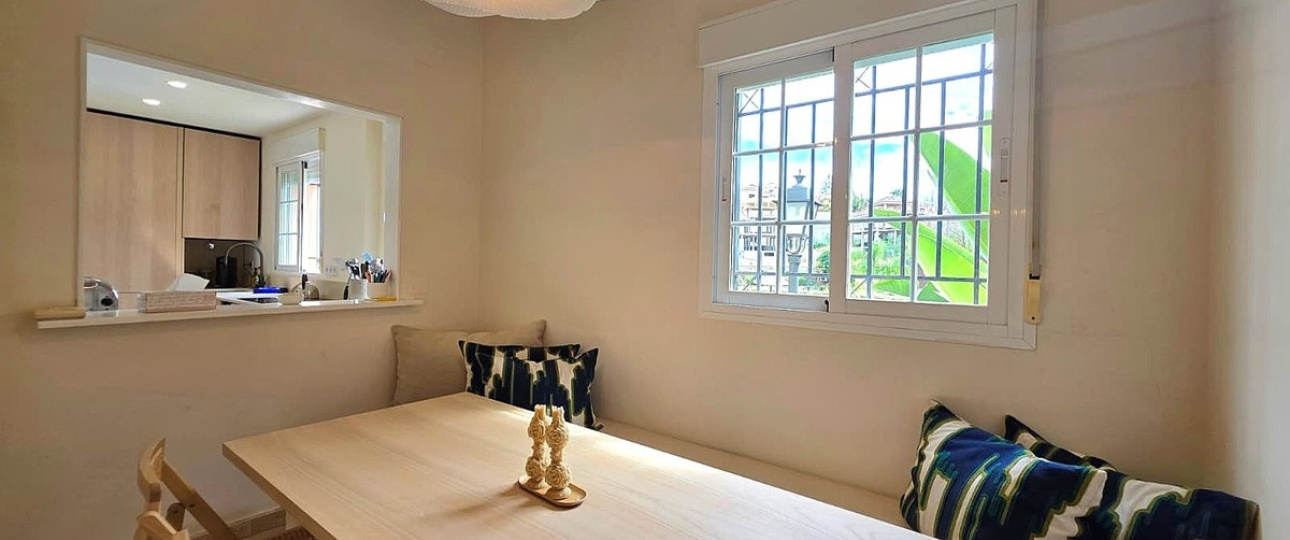 Resale - apartment - Marbella - Nueva Andalucía