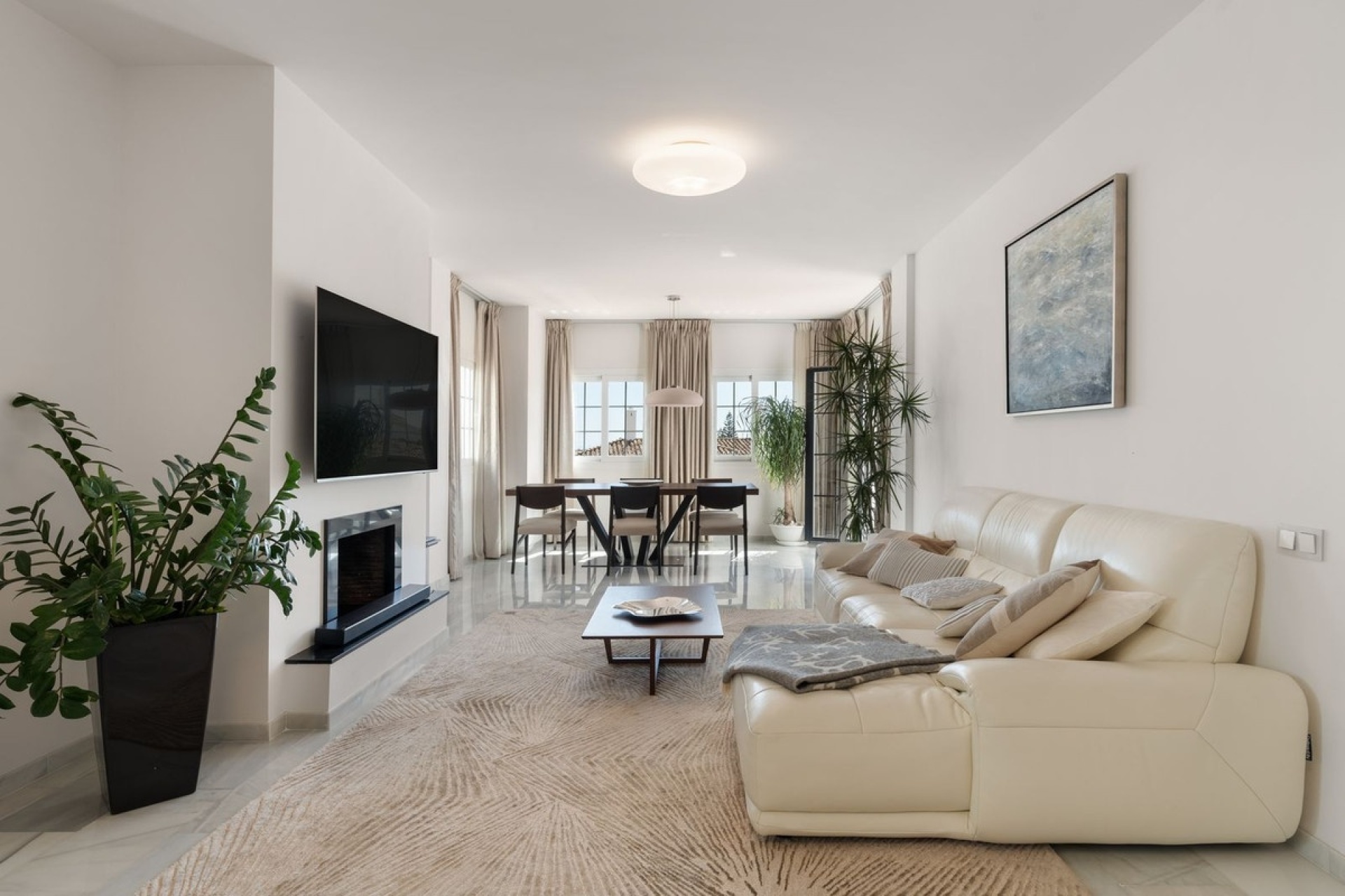 Resale - apartment - Marbella - Nueva Andalucía