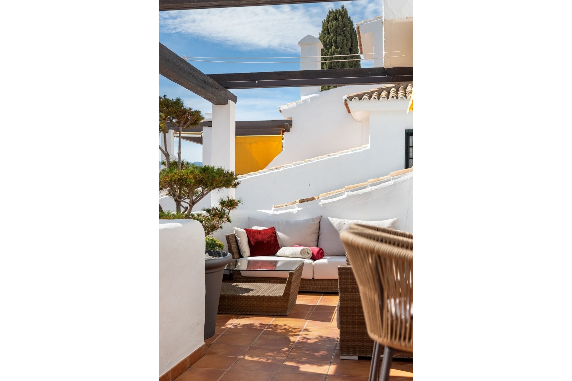 Resale - apartment - Marbella - Nueva Andalucía