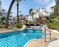 Resale - apartment - Marbella - Nueva Andalucía