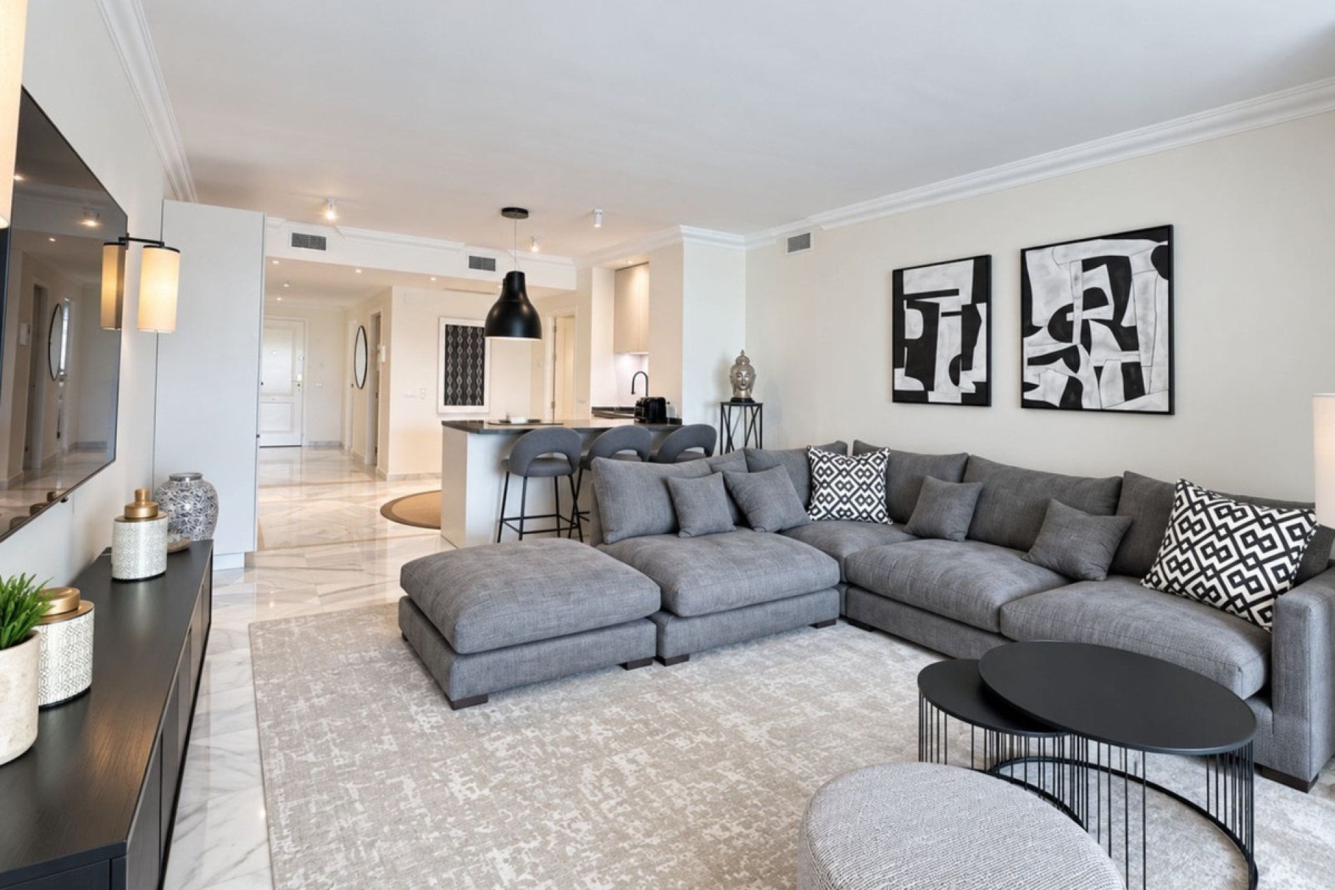Resale - apartment - Marbella - Nueva Andalucía