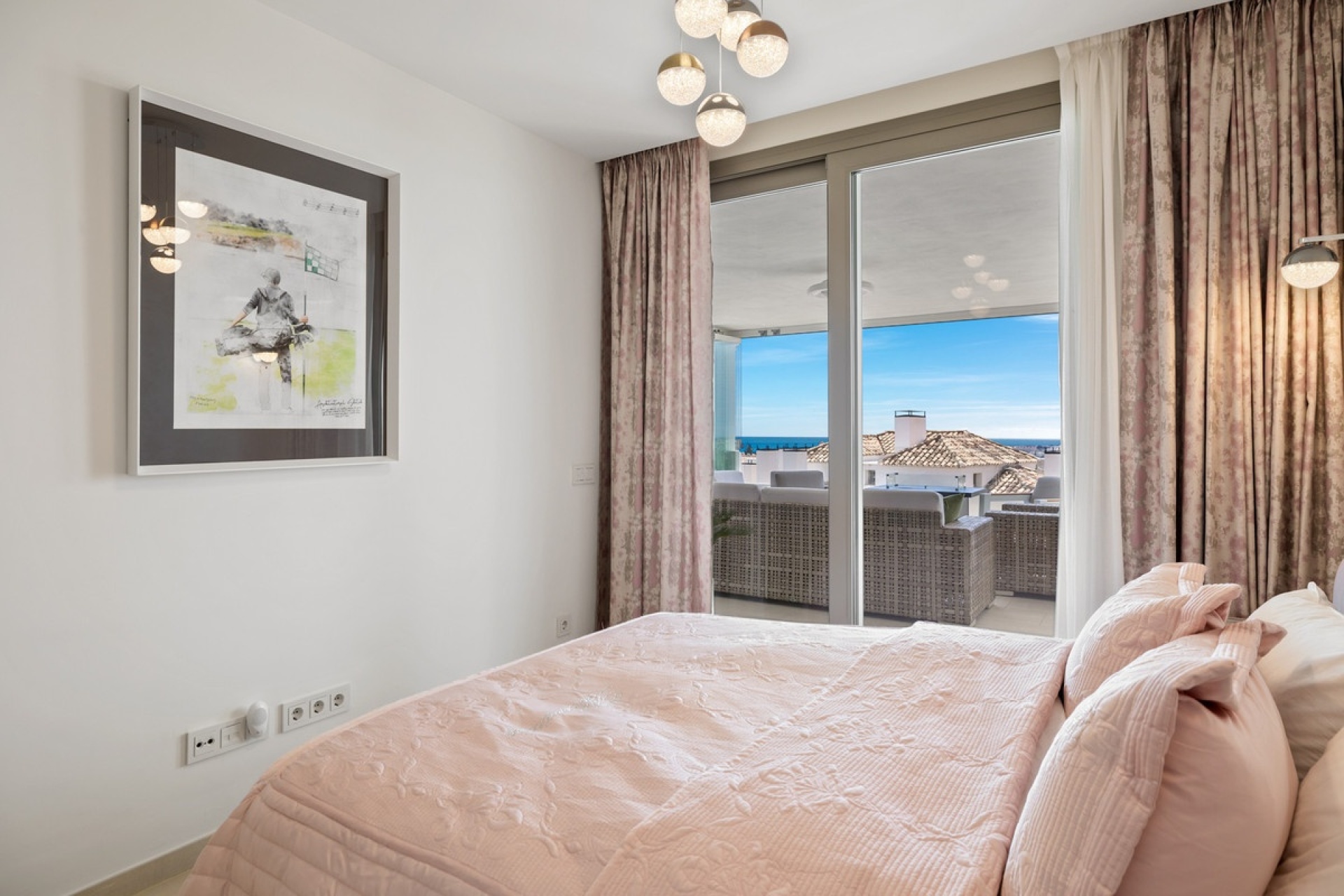 Resale - apartment - Marbella - Nueva Andalucía