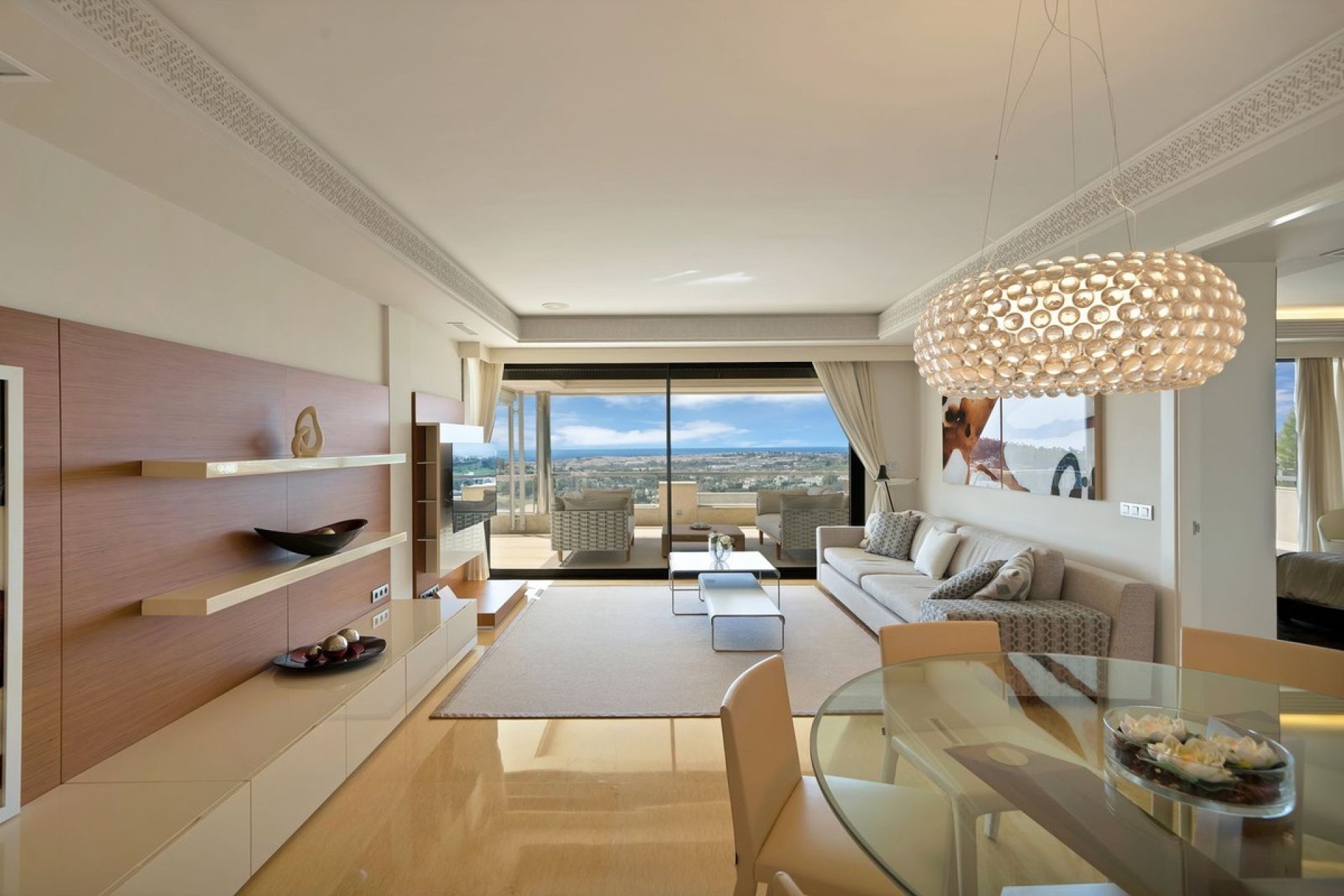 Resale - apartment - Marbella - Nueva Andalucía