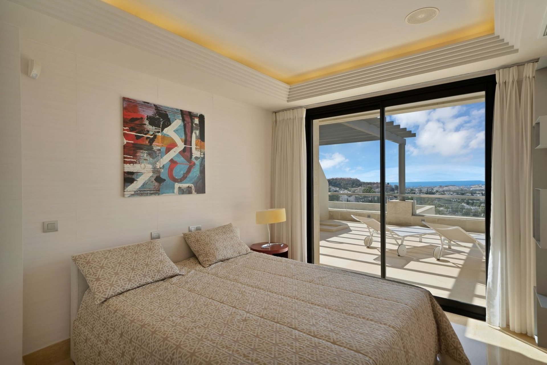 Resale - apartment - Marbella - Nueva Andalucía