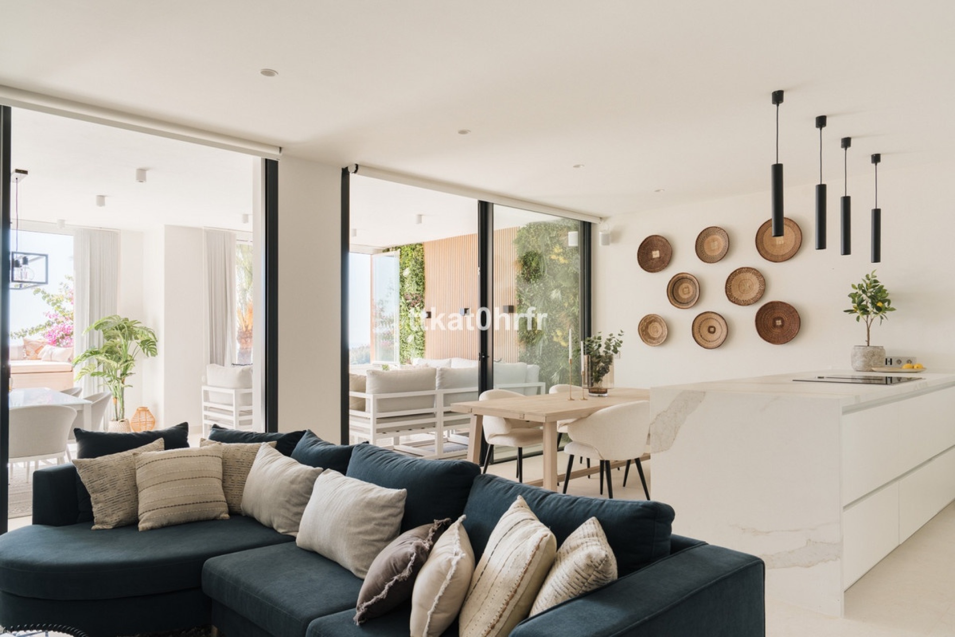 Resale - apartment - Marbella - Nueva Andalucía