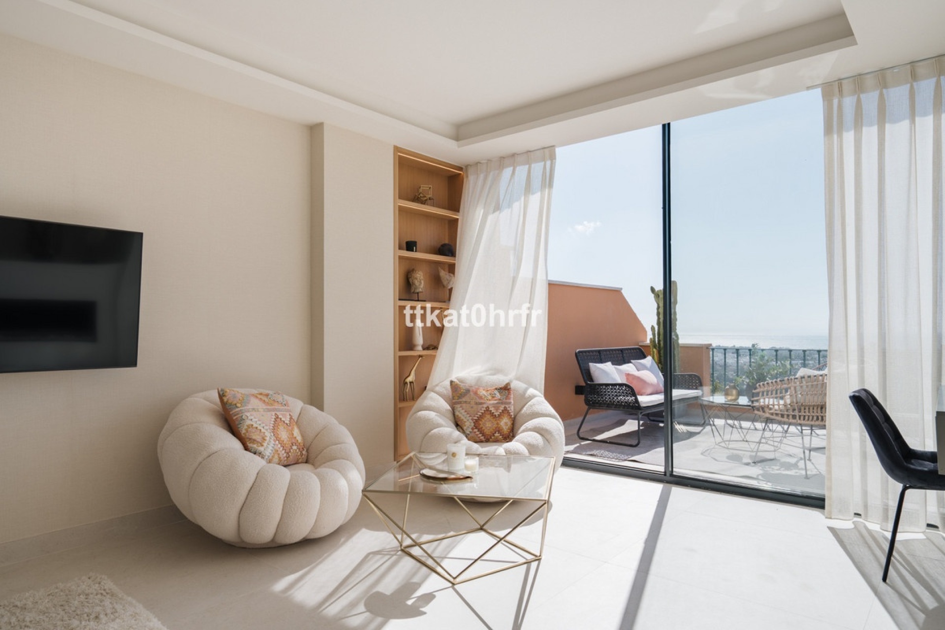 Resale - apartment - Marbella - Nueva Andalucía