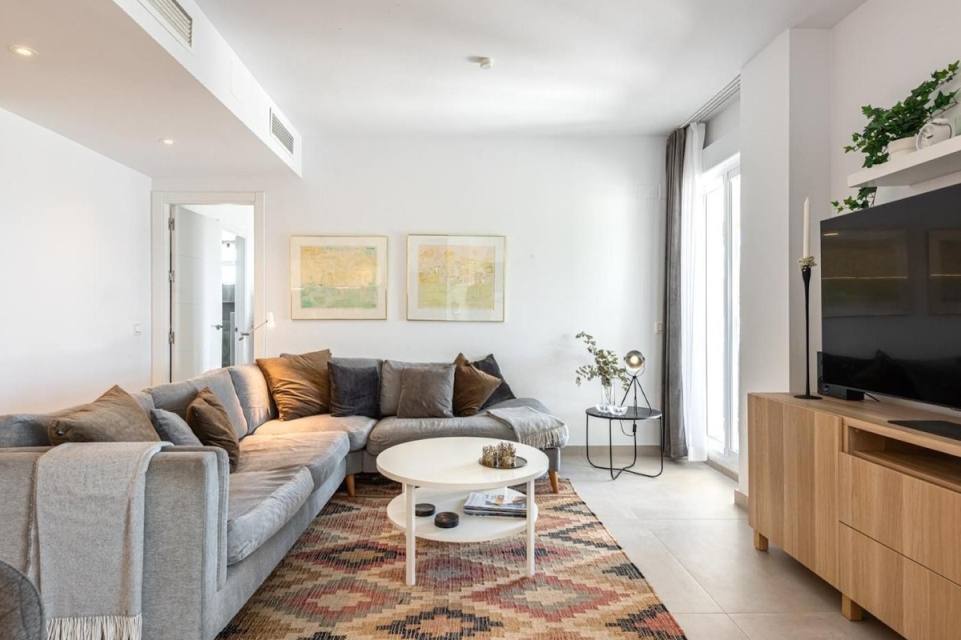 Resale - apartment - Marbella - Nueva Andalucía