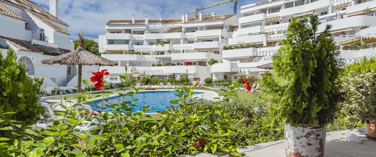 Resale - apartment - Marbella - Nueva Andalucía