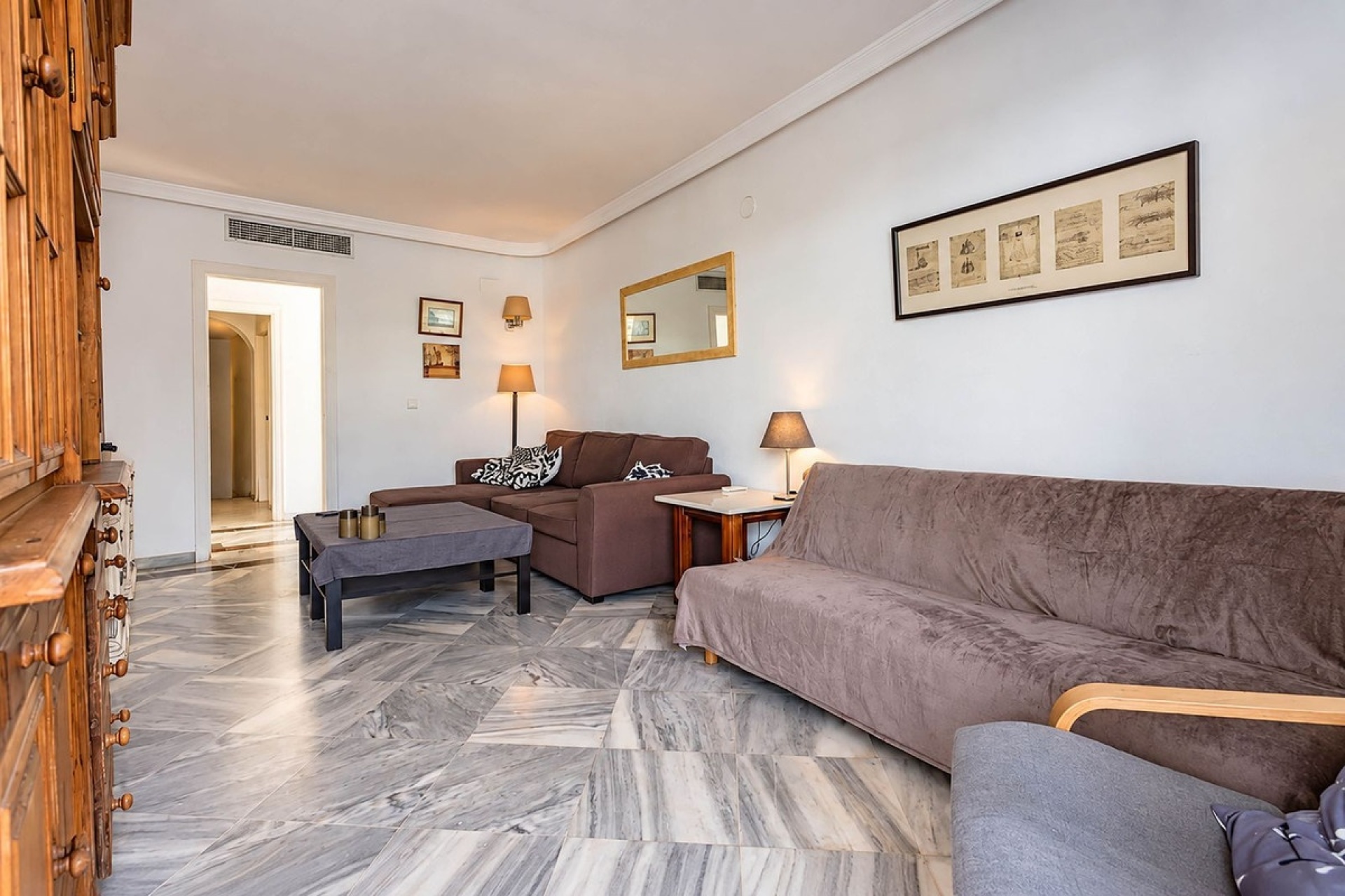 Resale - apartment - Marbella - Nueva Andalucía