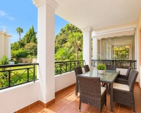 Resale - apartment - Marbella - Nueva Andalucía