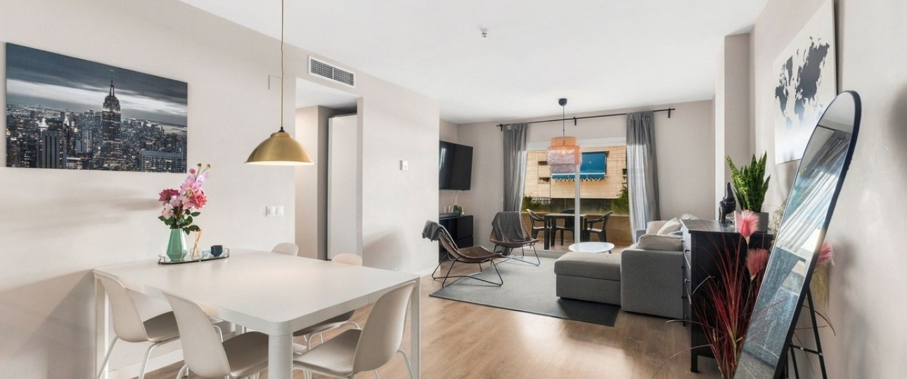 Resale - apartment - Marbella - Nueva Andalucía