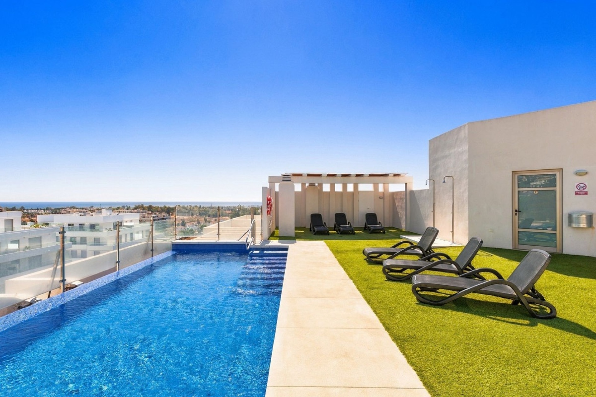 Resale - apartment - Marbella - Nueva Andalucía