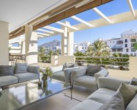 Resale - apartment - Marbella - Puerto Banús