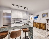 Resale - apartment - Marbella - Puerto Banús