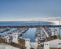 Resale - apartment - Marbella - Puerto Banús