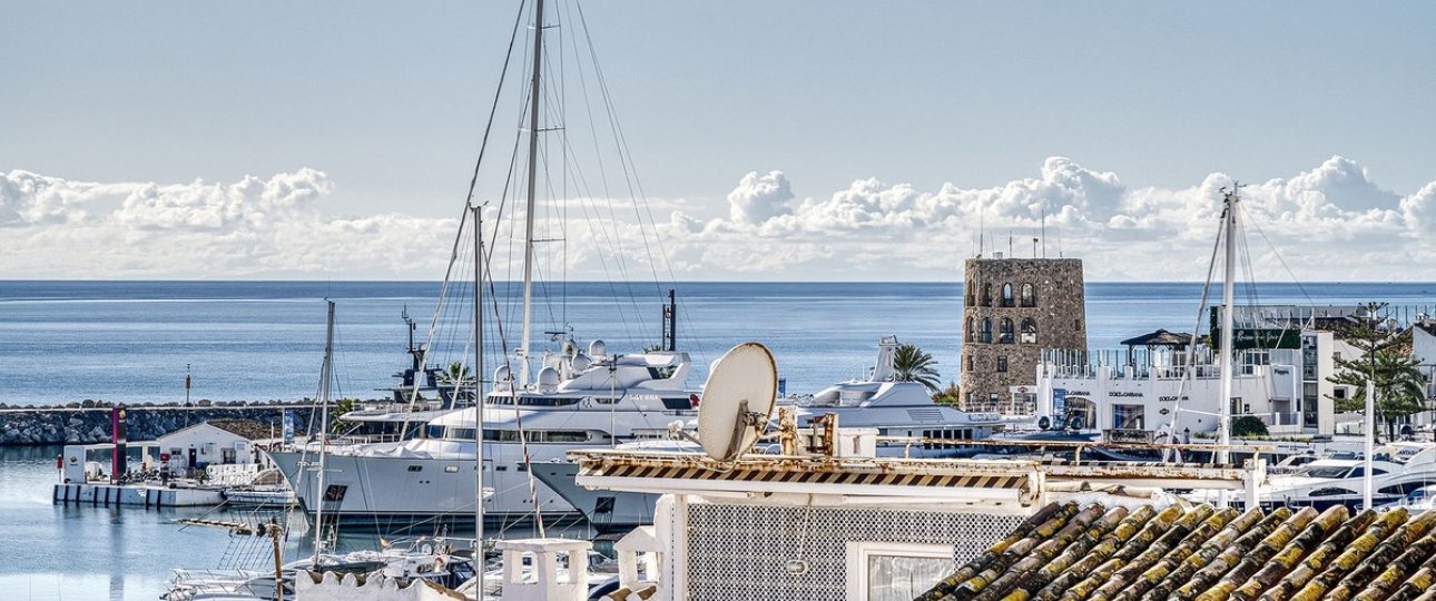 Resale - apartment - Marbella - Puerto Banús