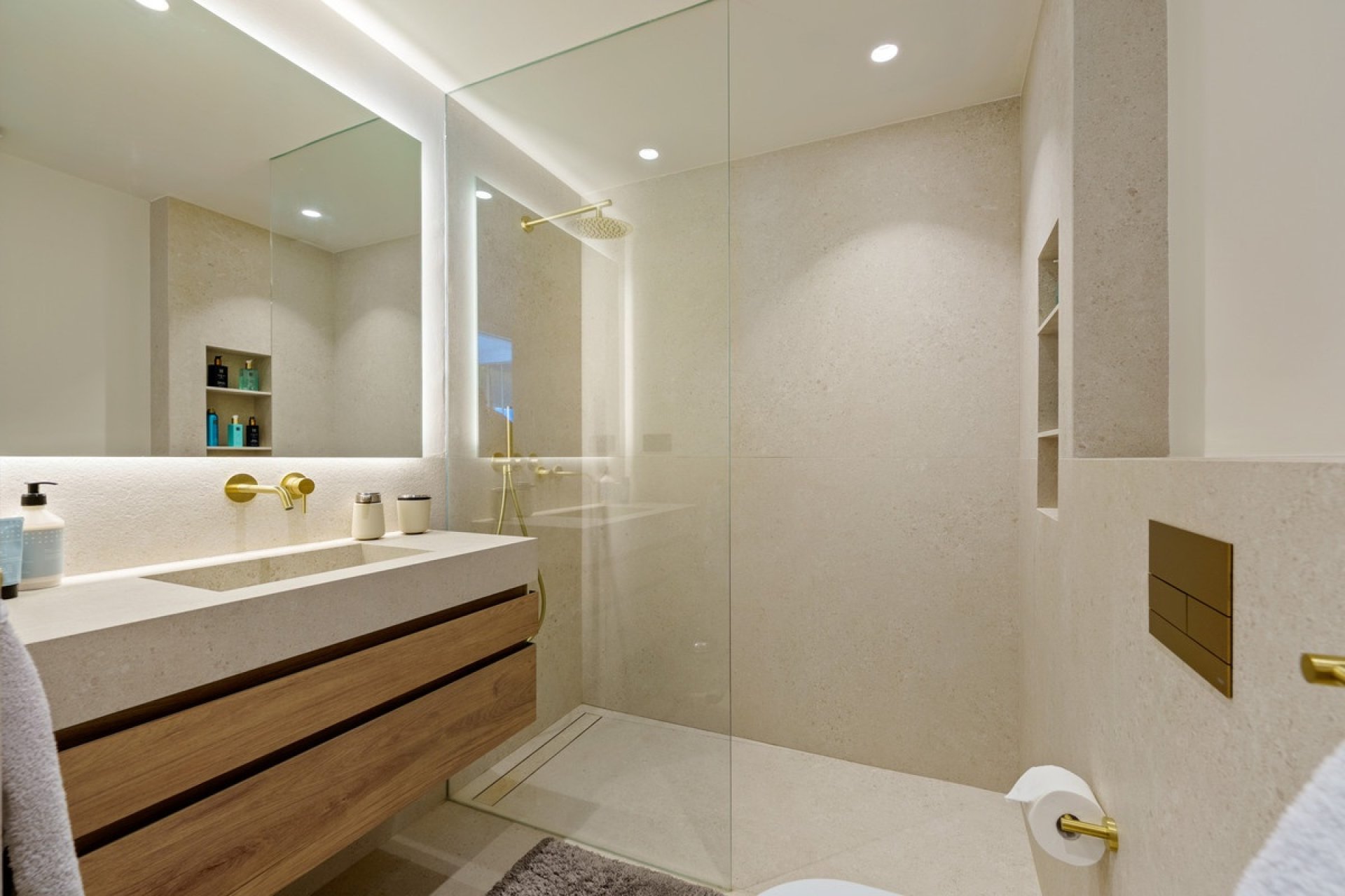 Resale - apartment - Marbella - Puerto Banús