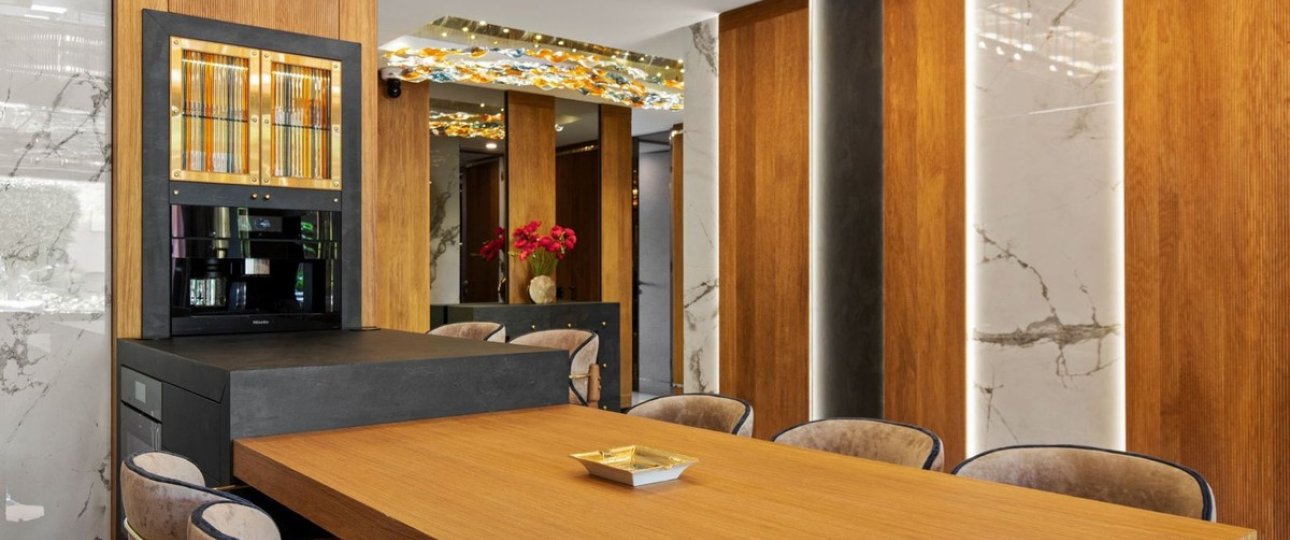Resale - apartment - Marbella - Puerto Banús
