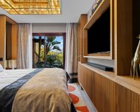 Resale - apartment - Marbella - Puerto Banús