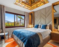 Resale - apartment - Marbella - Puerto Banús