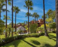 Resale - apartment - Marbella - Puerto Banús