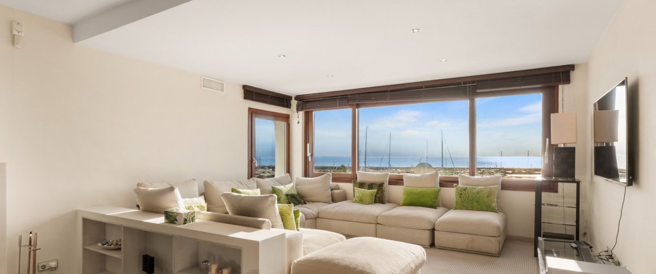 Resale - apartment - Marbella - Puerto Banús
