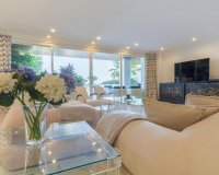 Resale - apartment - Marbella - Puerto Banús