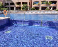 Resale - apartment - Marbella - Puerto Banús