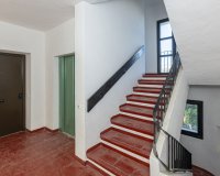 Resale - apartment - Marbella - Puerto Banús